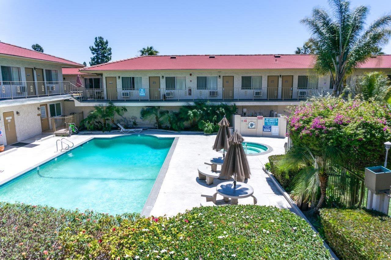 California Suites Hotel San Diego Exterior foto