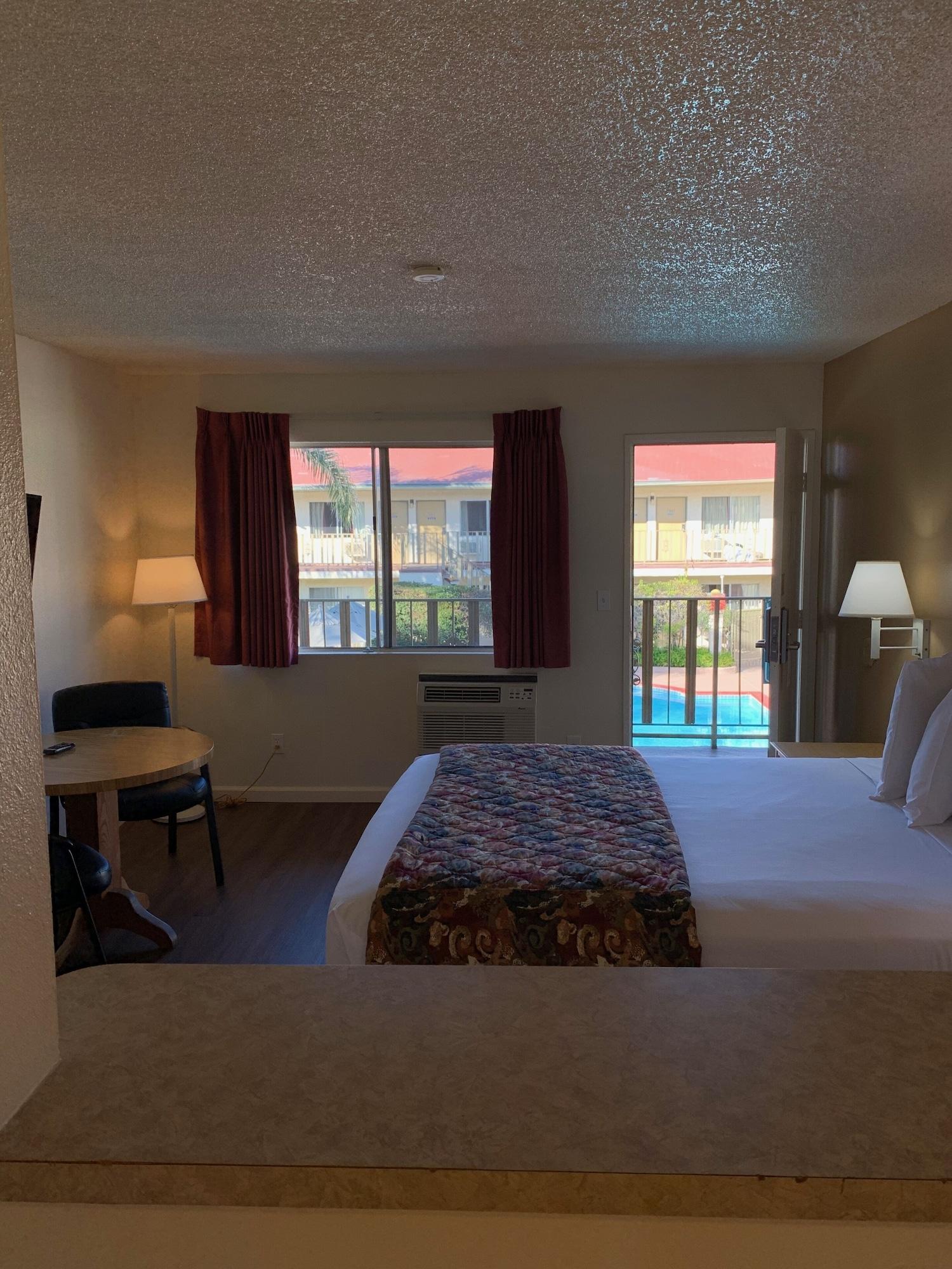 California Suites Hotel San Diego Exterior foto